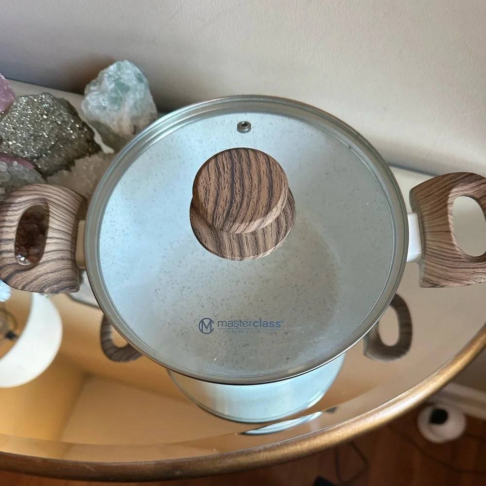 Masterclass Healthy options Ceramic Coating Ivory Non-stick 4.4qt 9.5